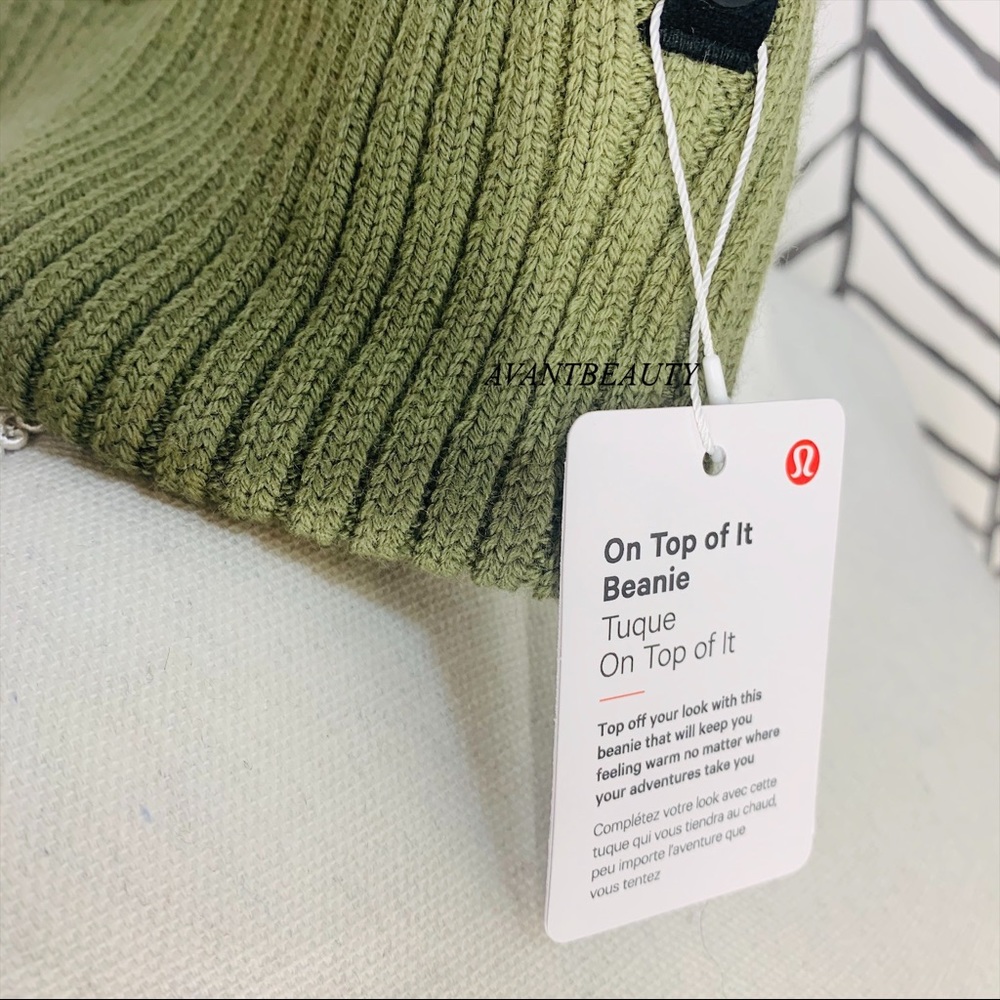 🔸 Lululemon on top of it beanie HLND Green OS - Picture 3 of 10